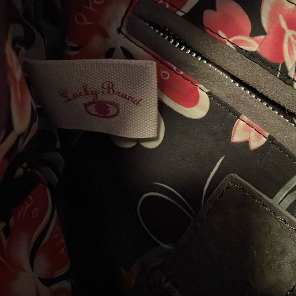 Lucky Brand suede leather satchel/tote, zipper and pocket interior compartments - Picture 4 of 12